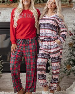 Red Plaid Mama Graphic Christmas Holiday Crewneck Pullover and Pants Two Piece Lounge Set