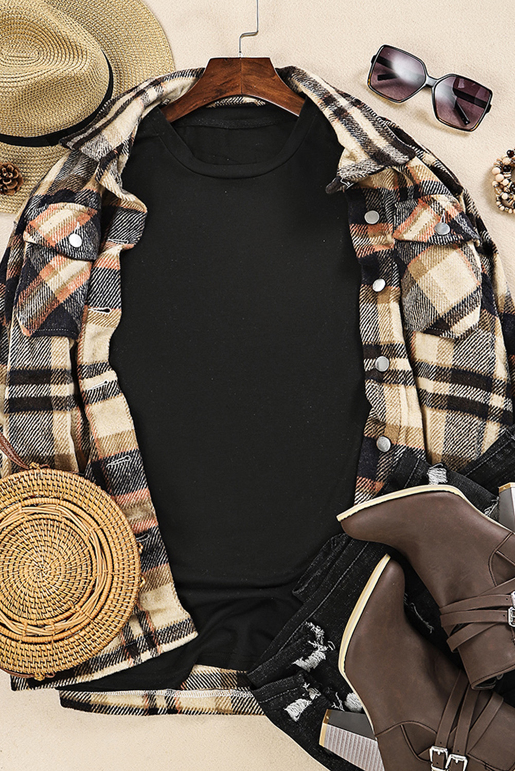 Black Solid Color Crew Neck Tee - Image 6