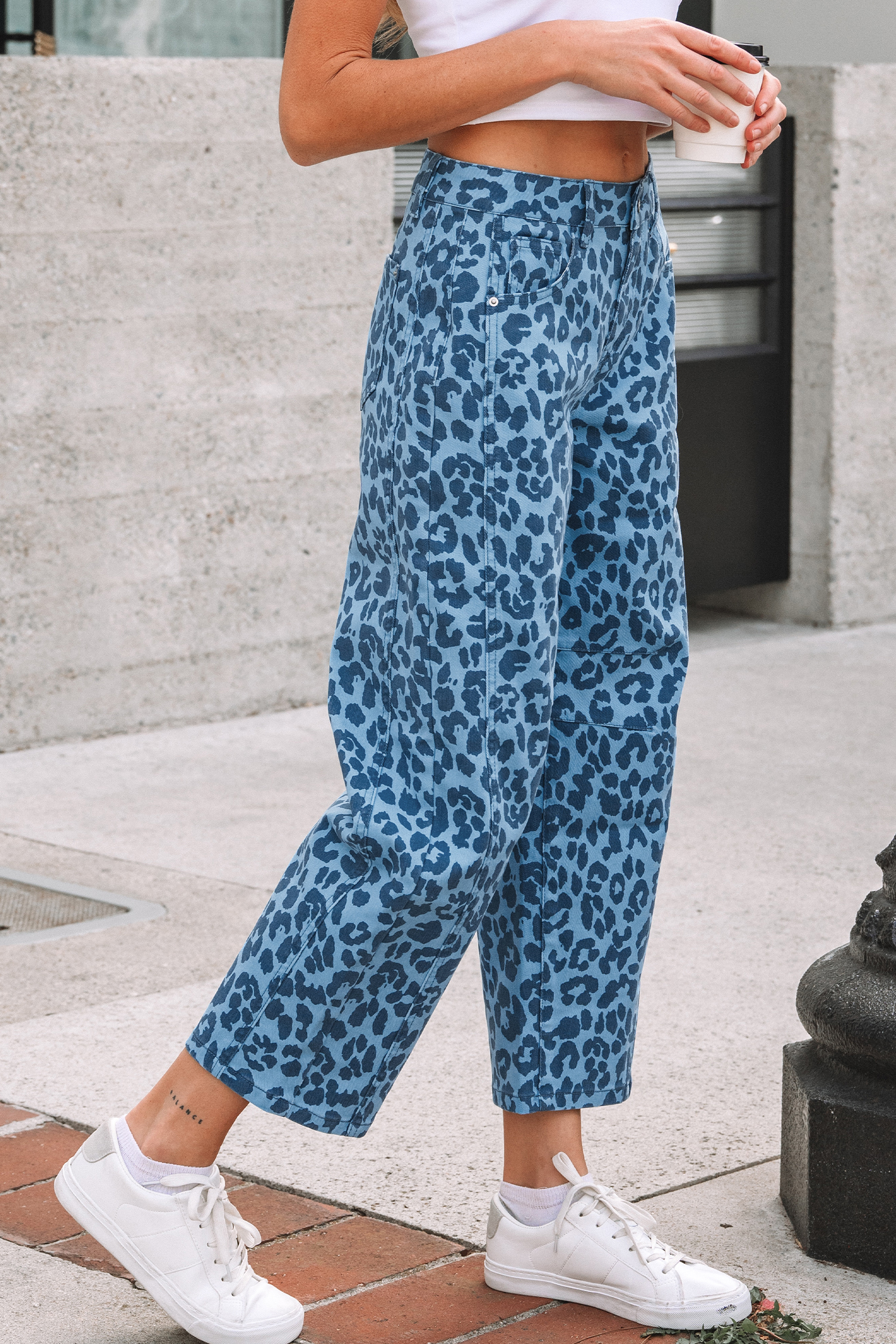 Sky Blue Leopard Print Straight Loose Jeans - Image 9