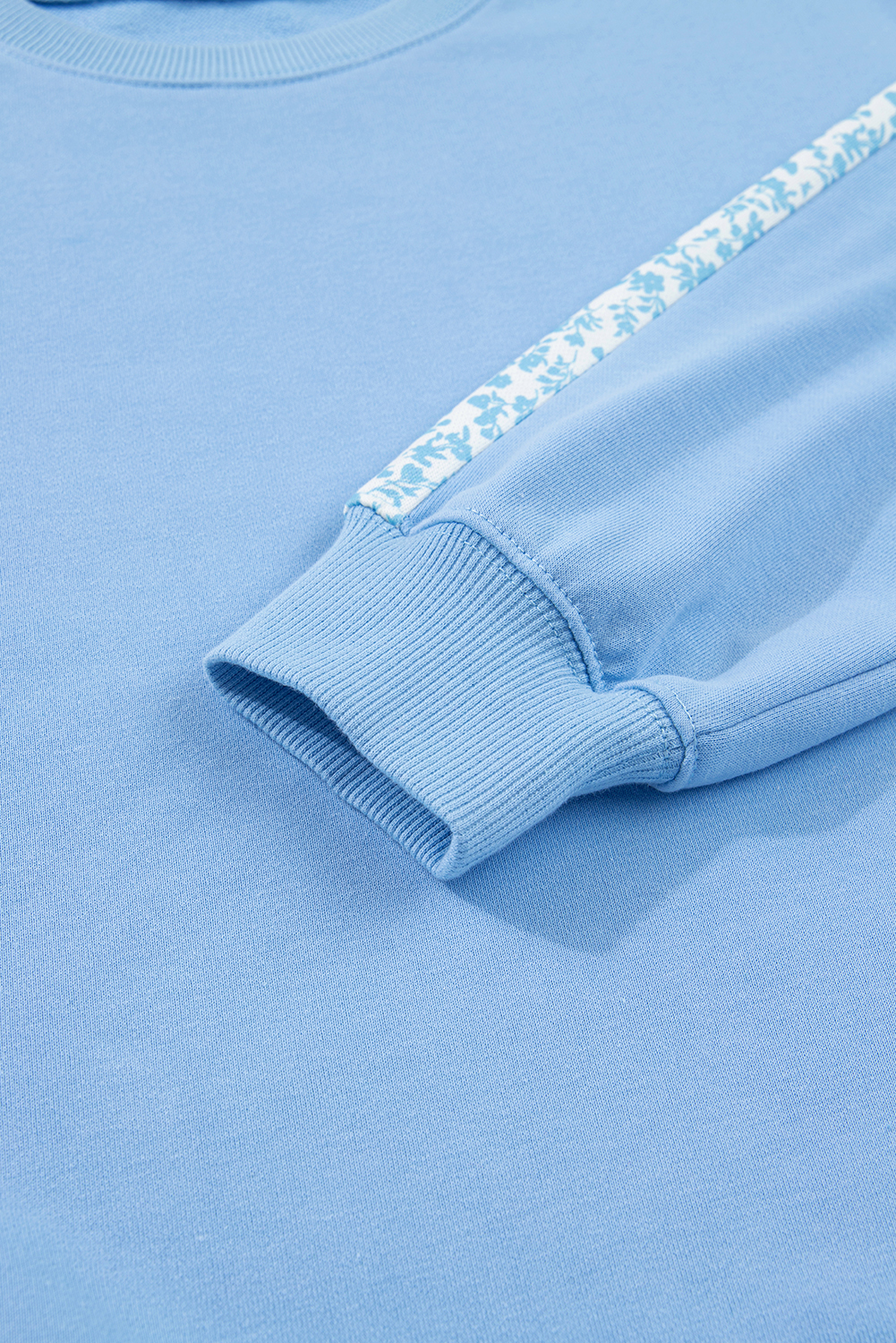 Beau Blue Floral Patchwork Drop Shoulder Pullover and Sweatpants Lounge Set - Image 16