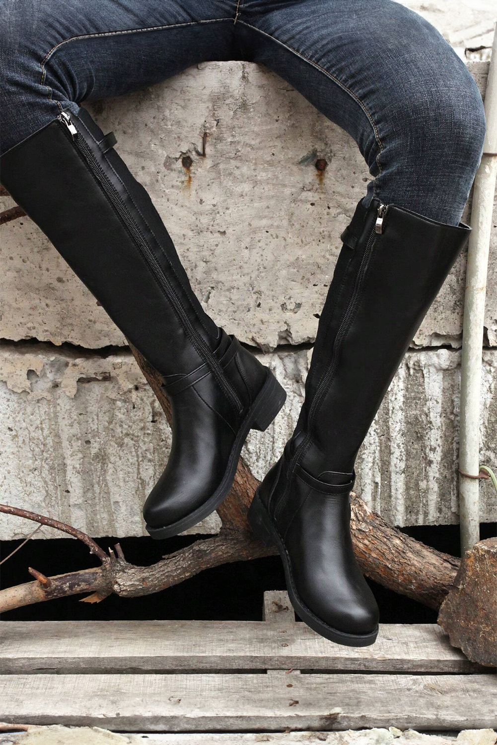 Black Side Zipper Knee High Chunky Low Heel Boots - Image 7