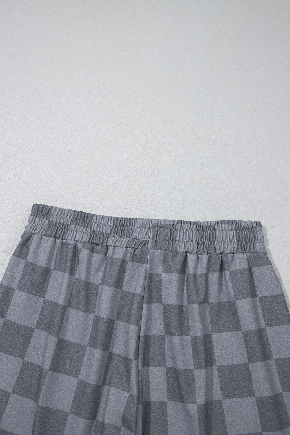 Gray Checkered V Neck Tee Drawstring Shorts Lounge Set - Image 8