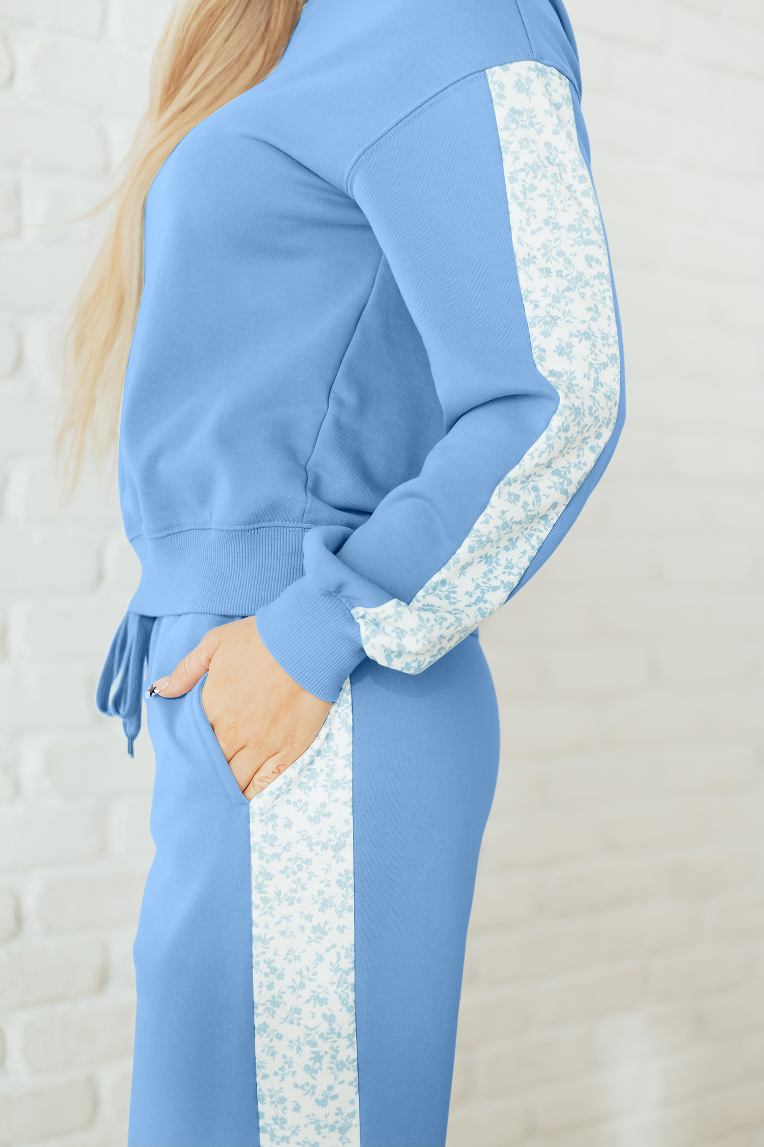Beau Blue Floral Patchwork Drop Shoulder Pullover and Sweatpants Lounge Set - Image 8