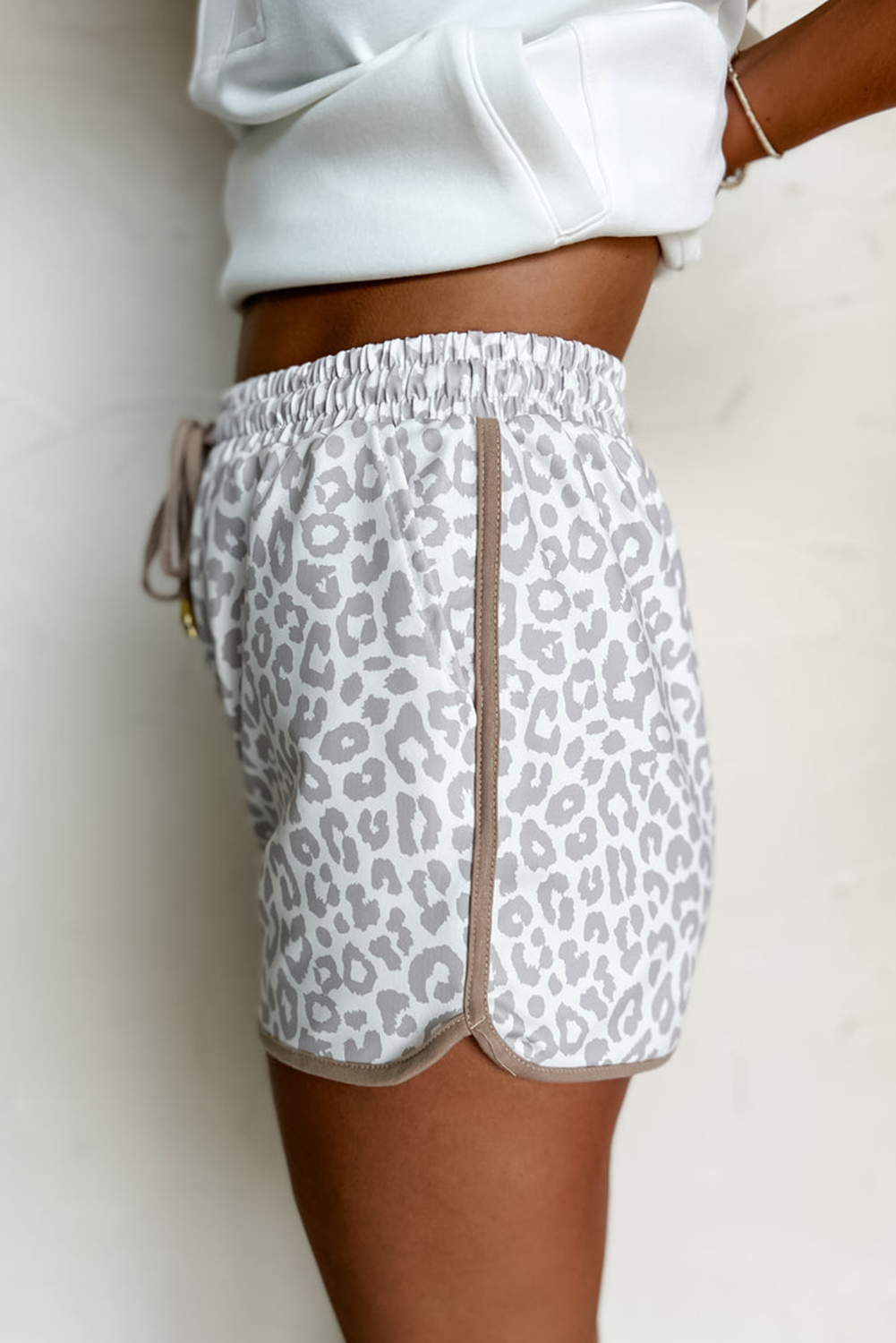 White Leopard Elastic Waistband Lace up Contrast Trim Casual Shorts - Image 3