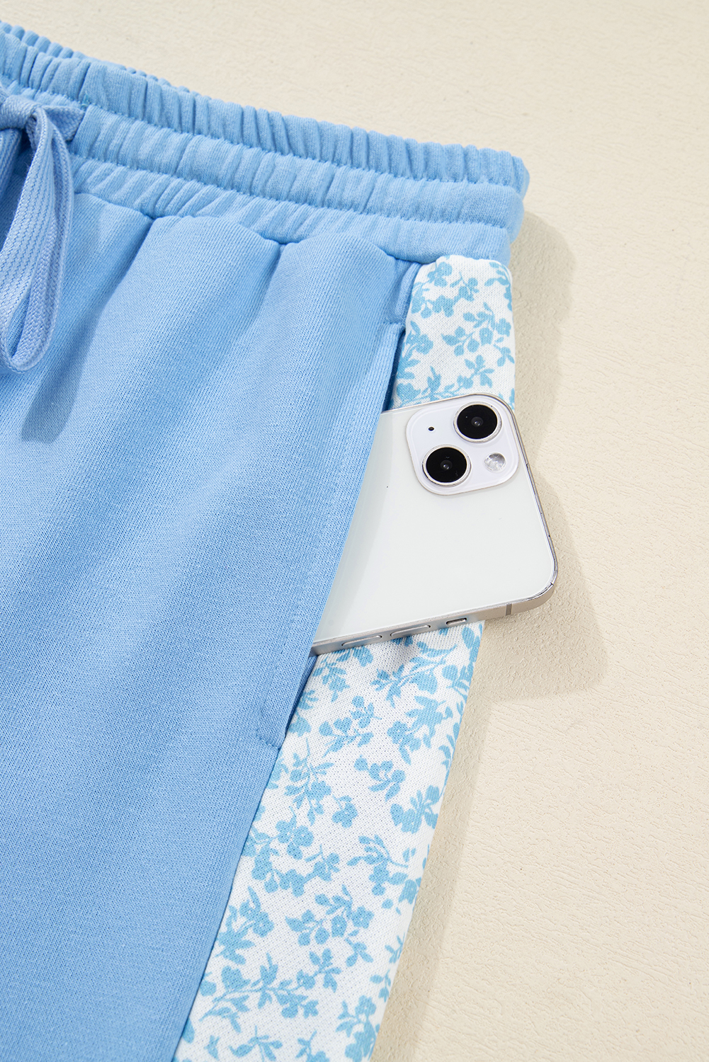 Beau Blue Floral Patchwork Drop Shoulder Pullover and Sweatpants Lounge Set - Image 13