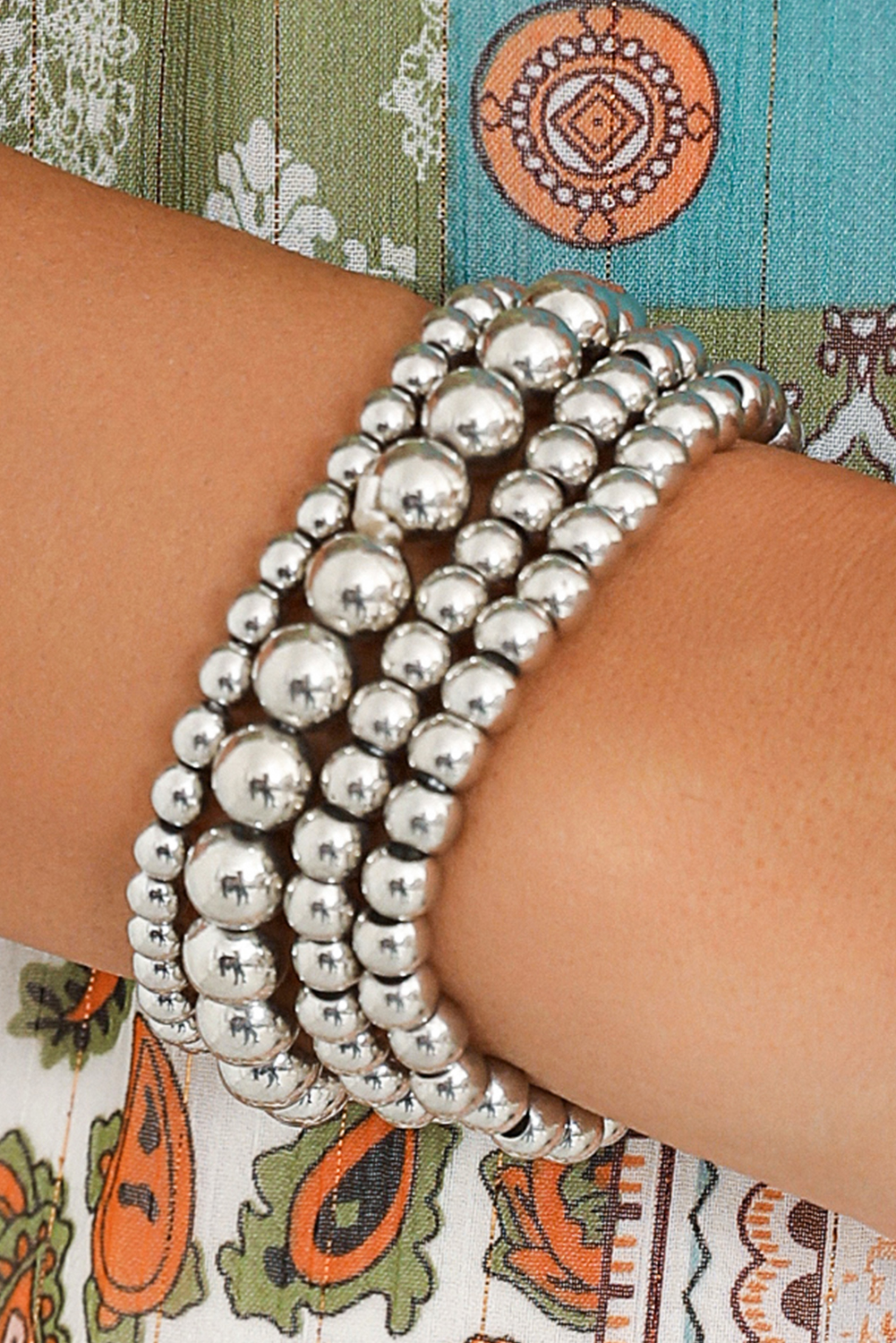 White Multi Layered Beaded Bracelet - Image 4