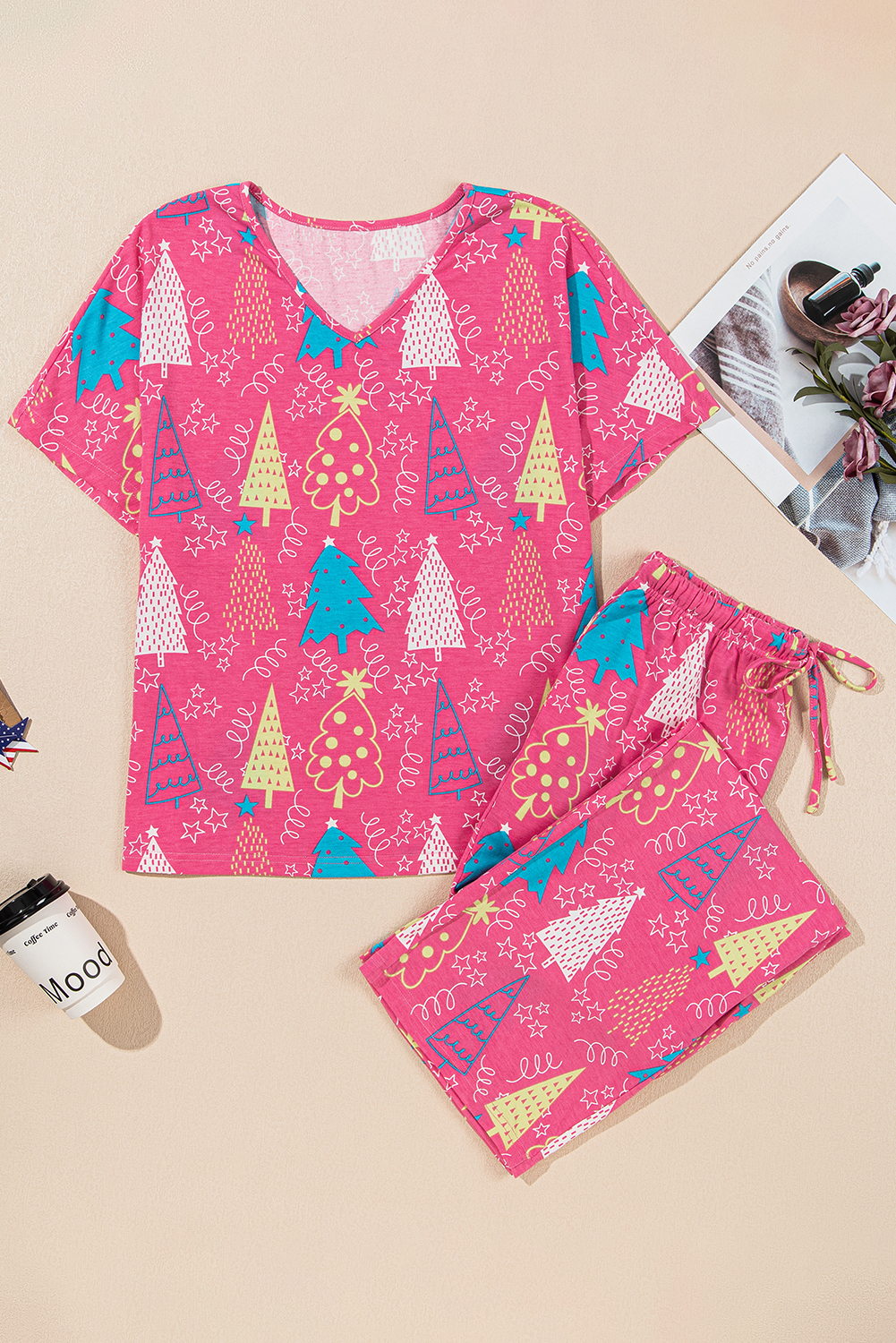 Rose Christmas Tree Print V Neck Tee and Pants Lounge Set - Image 8