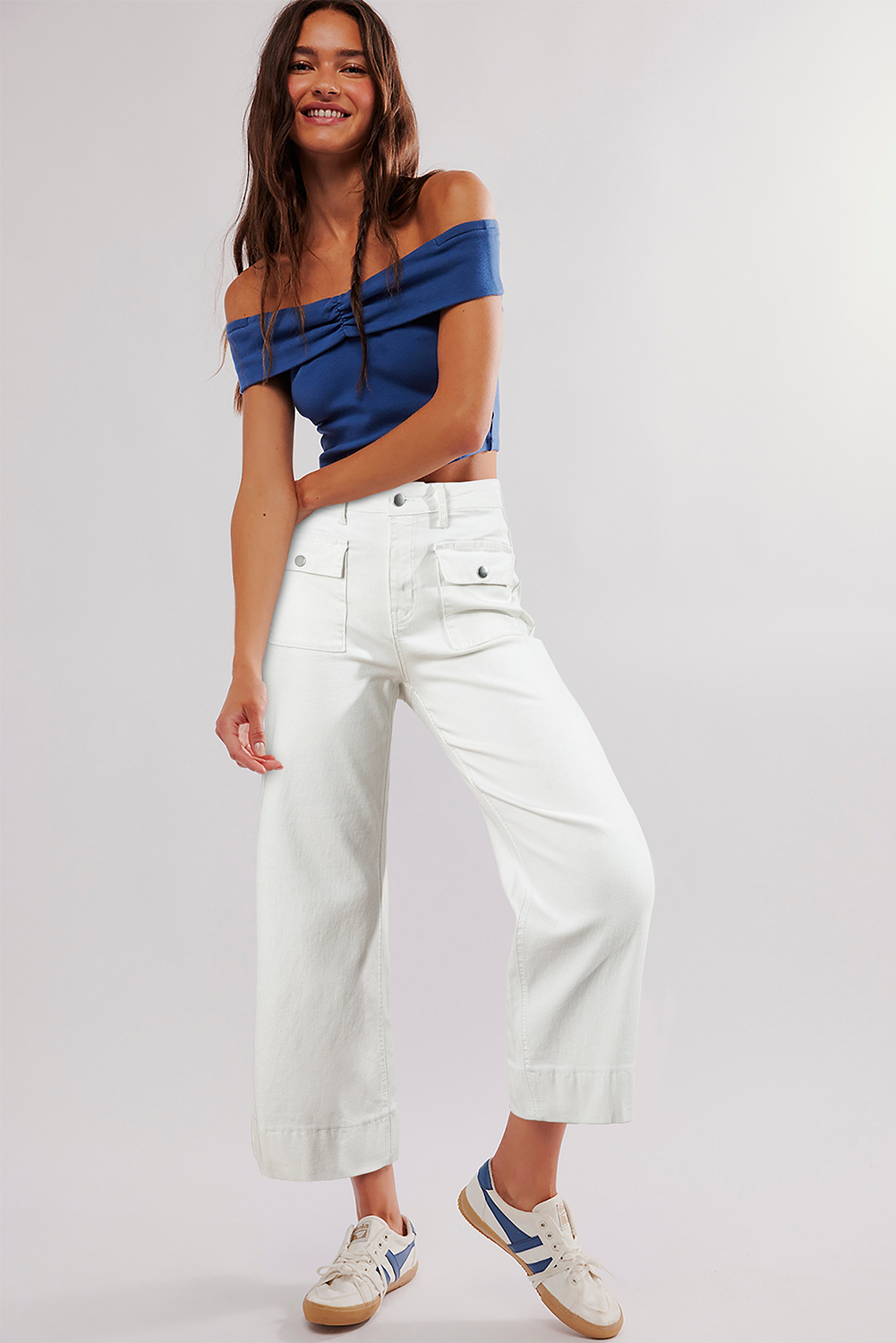 White Flap Pockets Front Straight Cropped Jeans - Image 3