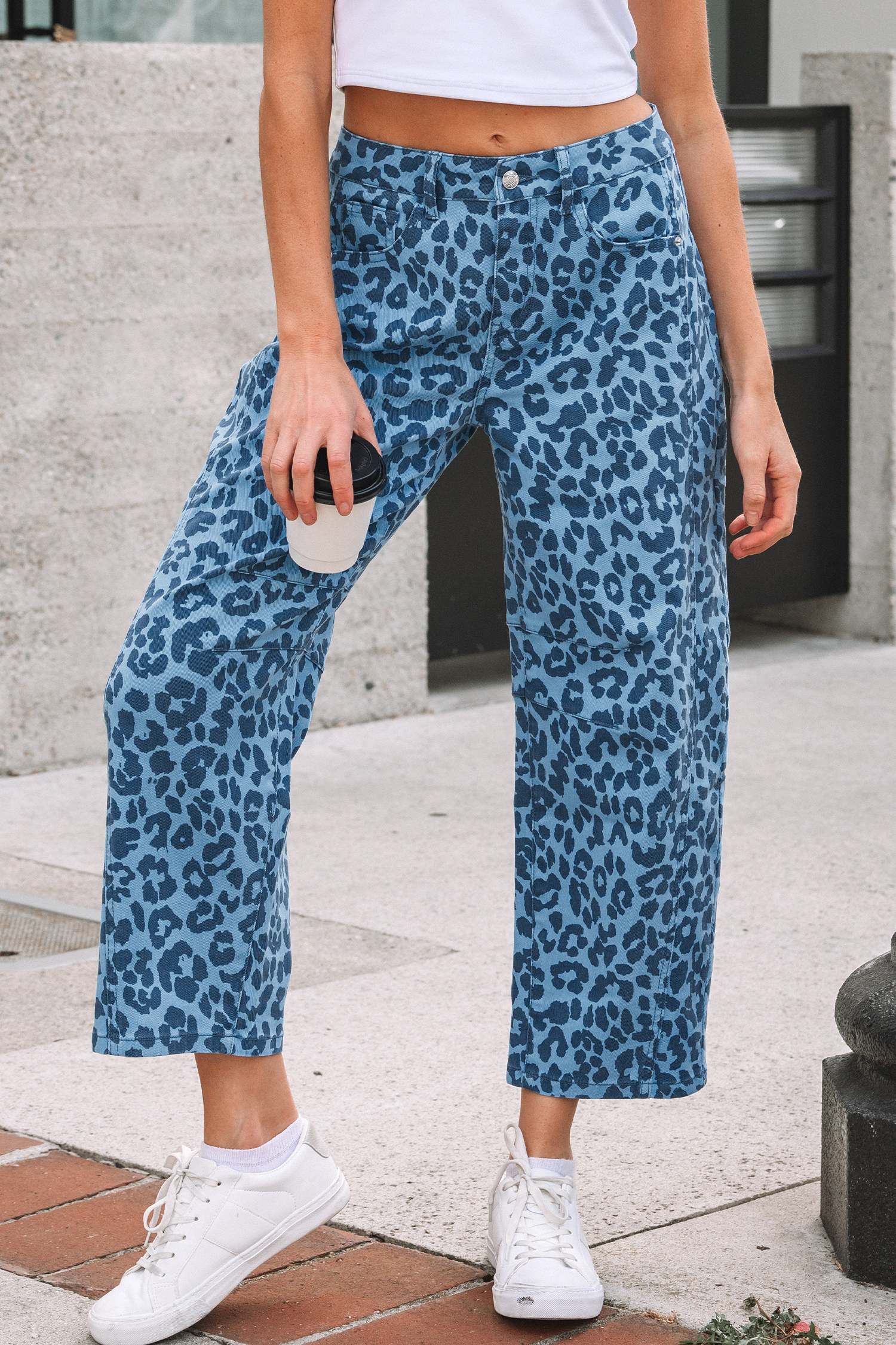 Sky Blue Leopard Print Straight Loose Jeans - Image 7