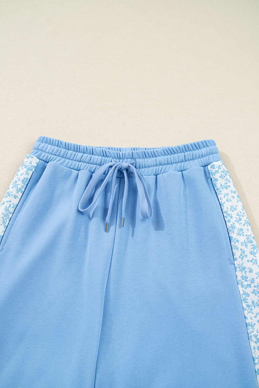 Beau Blue Floral Patchwork Drop Shoulder Pullover and Sweatpants Lounge Set - Image 14