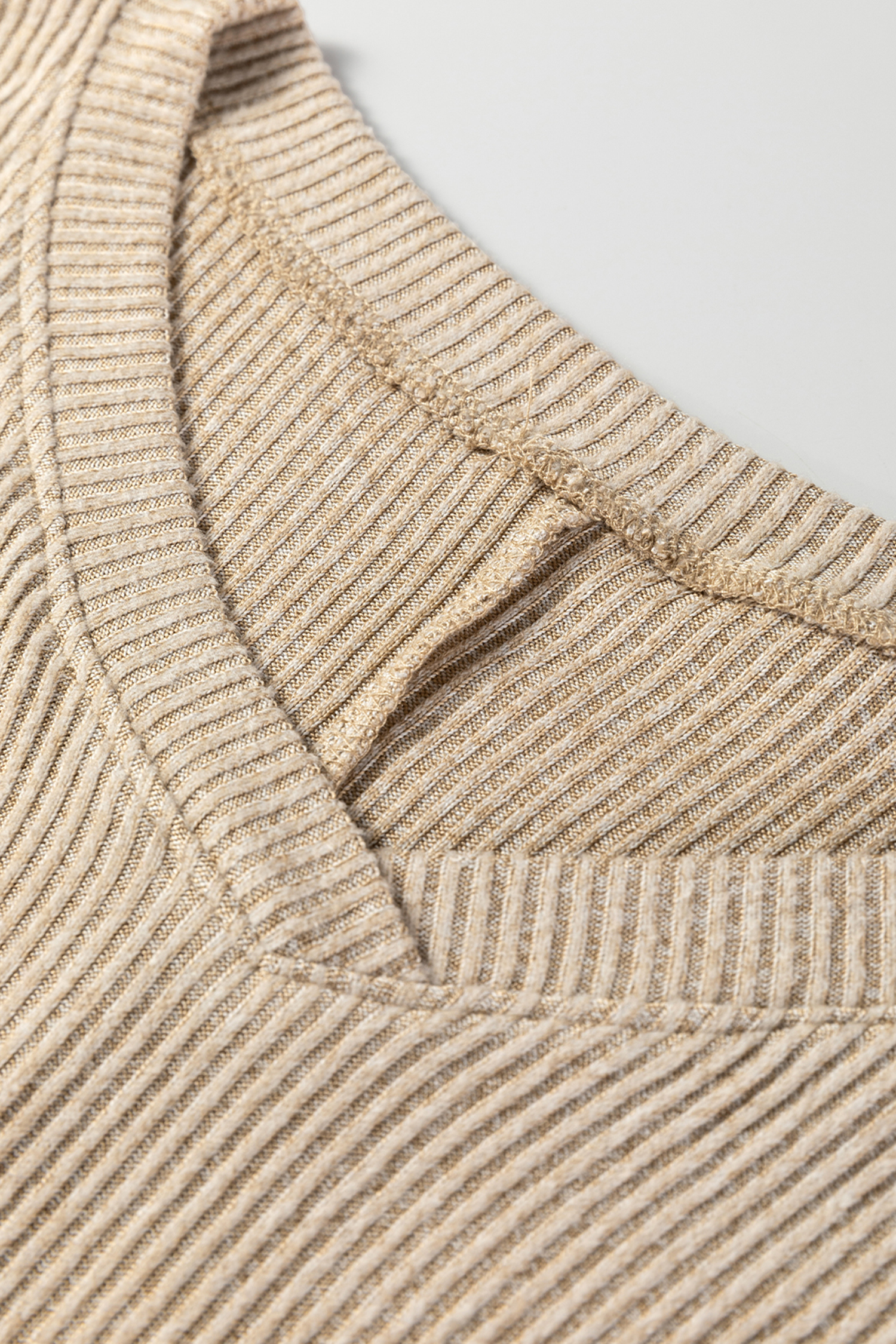 Jet Stream 3D Ribbed V Neck Pullover Drawstring Pants 2 Piece Lounge Set - Image 9