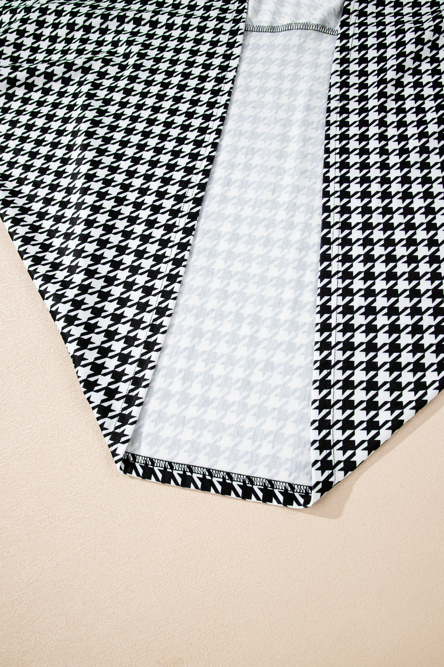 Black Houndstooth Print Open Front Long Dolman Kimonos - Image 12