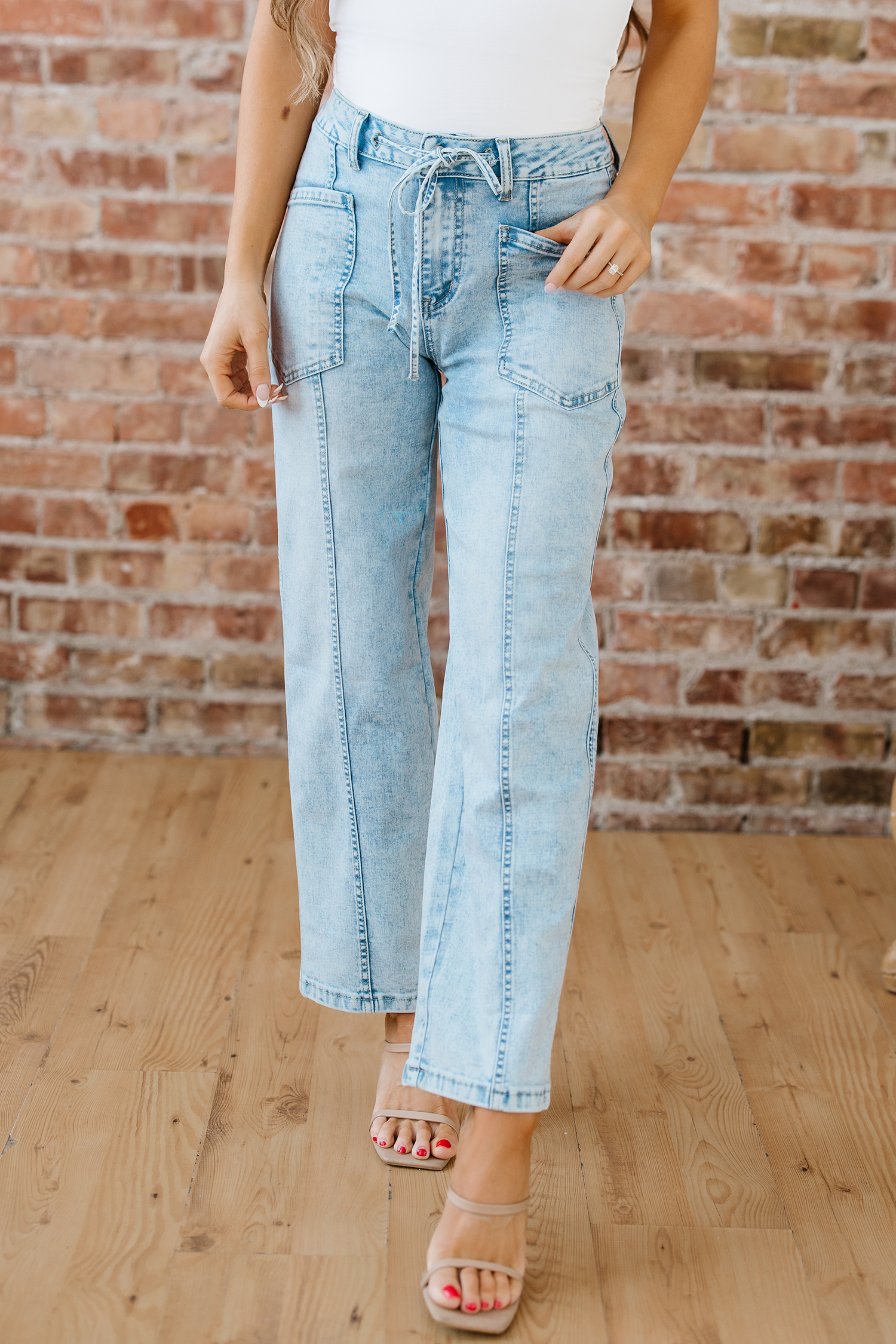 Myosotis Exposed Stitch Detail Drawstring Barrel Jeans - Image 9