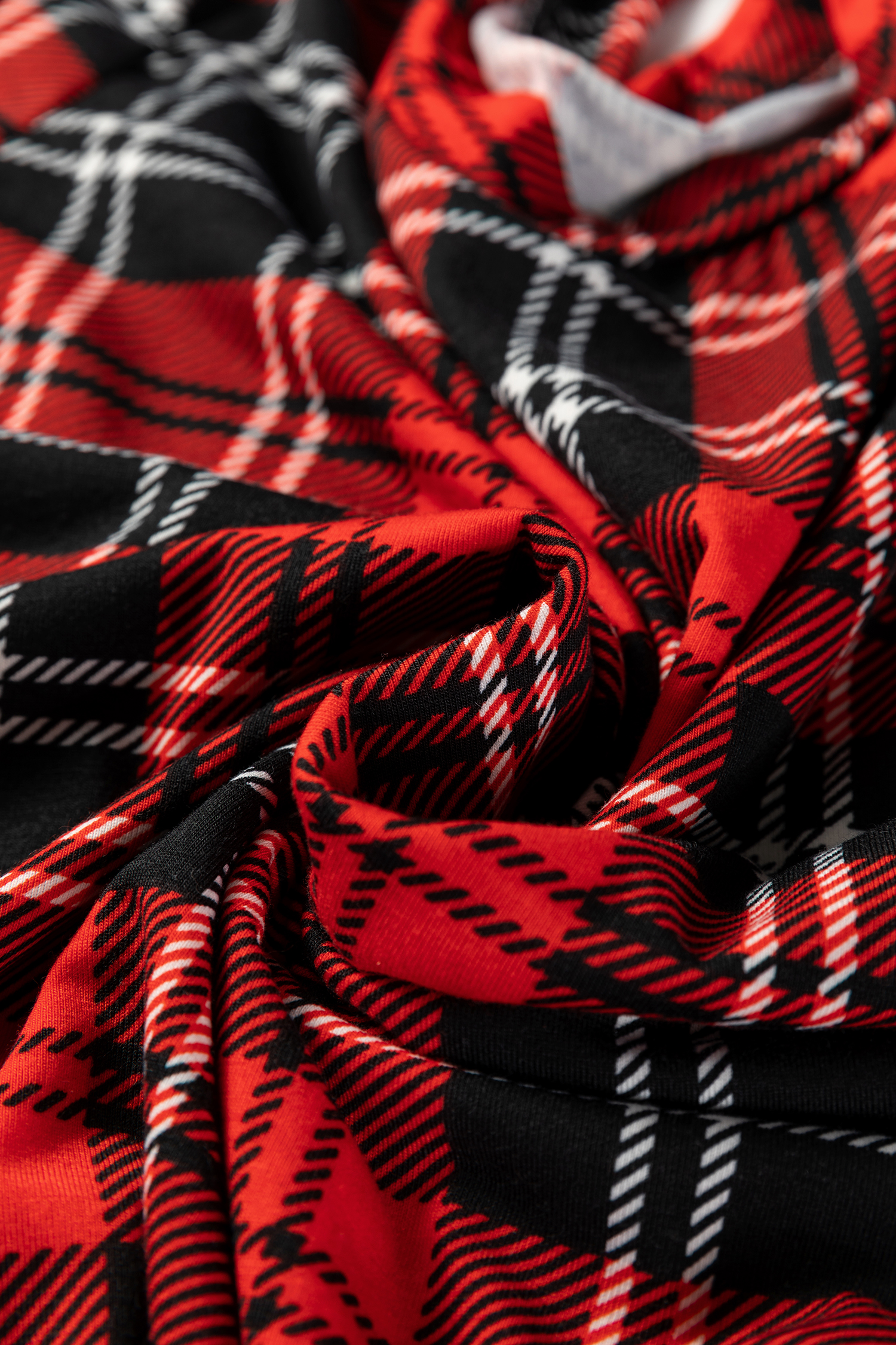 Red Festive Plaid Print Round Neck Long Sleeve and Pants 2 Piece Lounge Set - Image 11