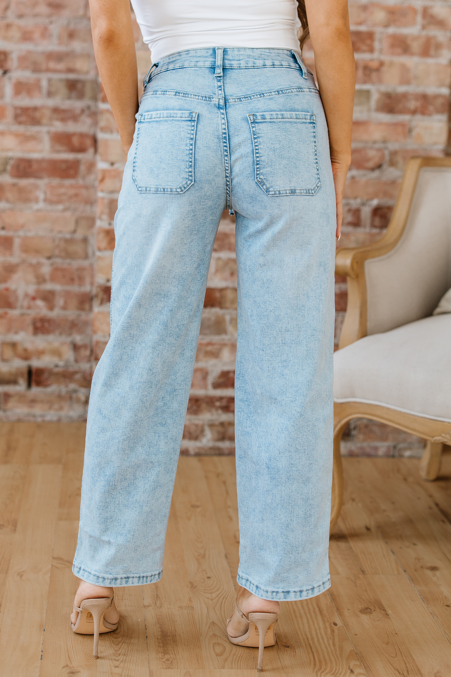 Myosotis Exposed Stitch Detail Drawstring Barrel Jeans - Image 7